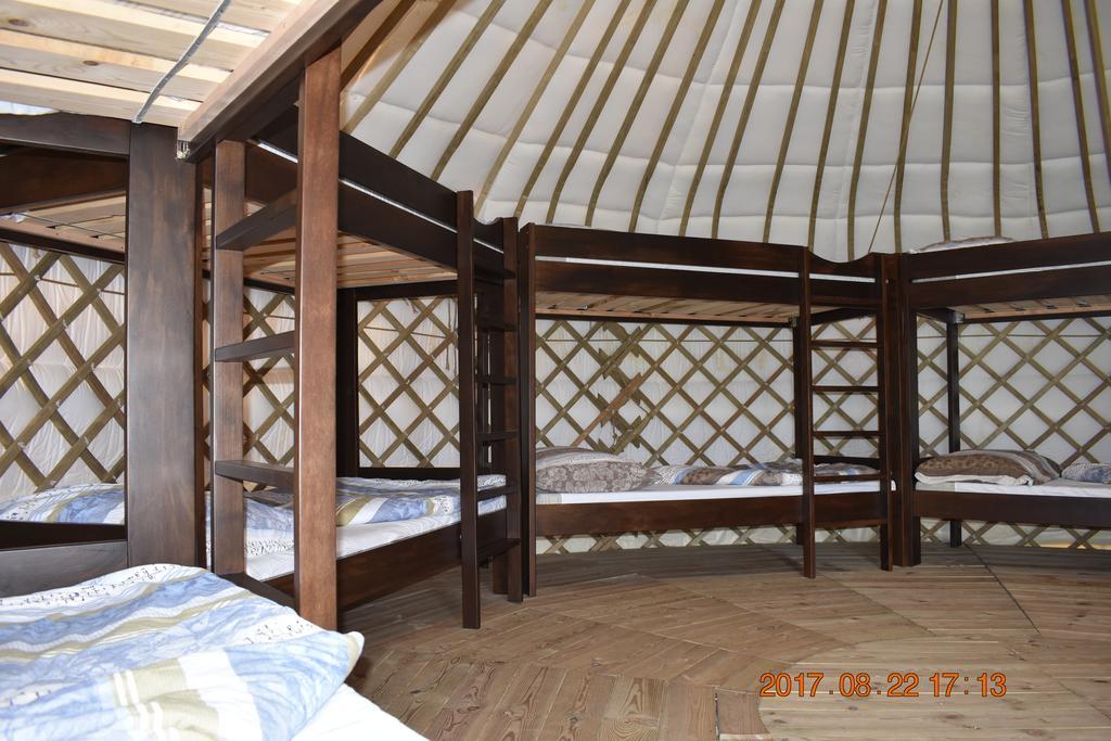 Bagolyvar Fogado- Ujfalusy Marton Vendeghaz Zirc Bagian luar foto